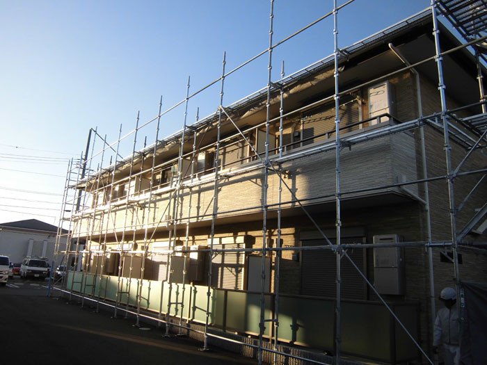 賃貸住宅足場の施工事例